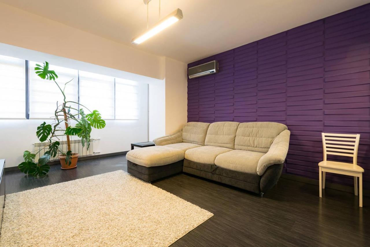 Апартаменты Nadezhda On Nauryzbai Batyr 37 Near The Arbat