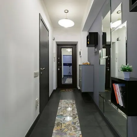 Nadezhda Apartments On Nauryzbai Batyr 37 Near The Arbat Almaty Exterior foto
