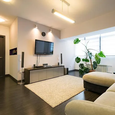 Nadezhda Apartments On Nauryzbai Batyr 37 Near The Arbat Almaty Exterior foto