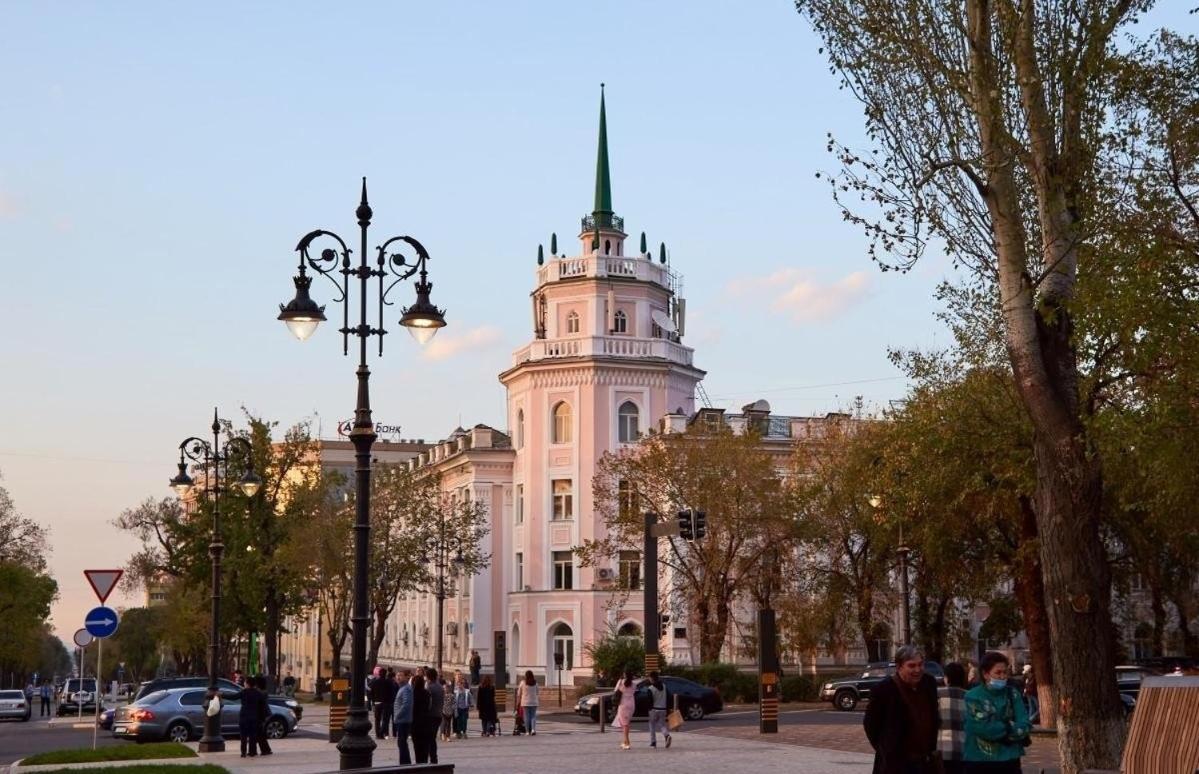 Nadezhda On Nauryzbai Batyr 37 Near The Arbat Apartment